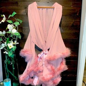 Old Hollywood illusion robe NWOT
